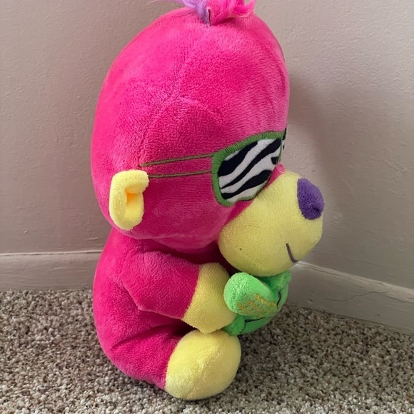 Kelly Toy Monkey Plush Pink Zebra Sunglasses Green  Guitar - Picture 6 of 7